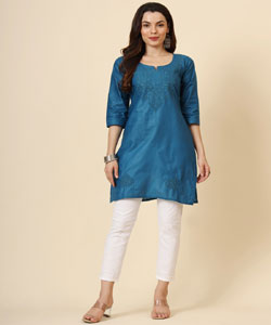 Thread Embroidery Work  Kurti