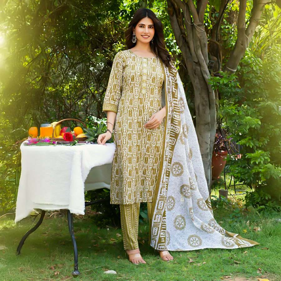 Green  Cotton Casual Wear Salwar Kameez