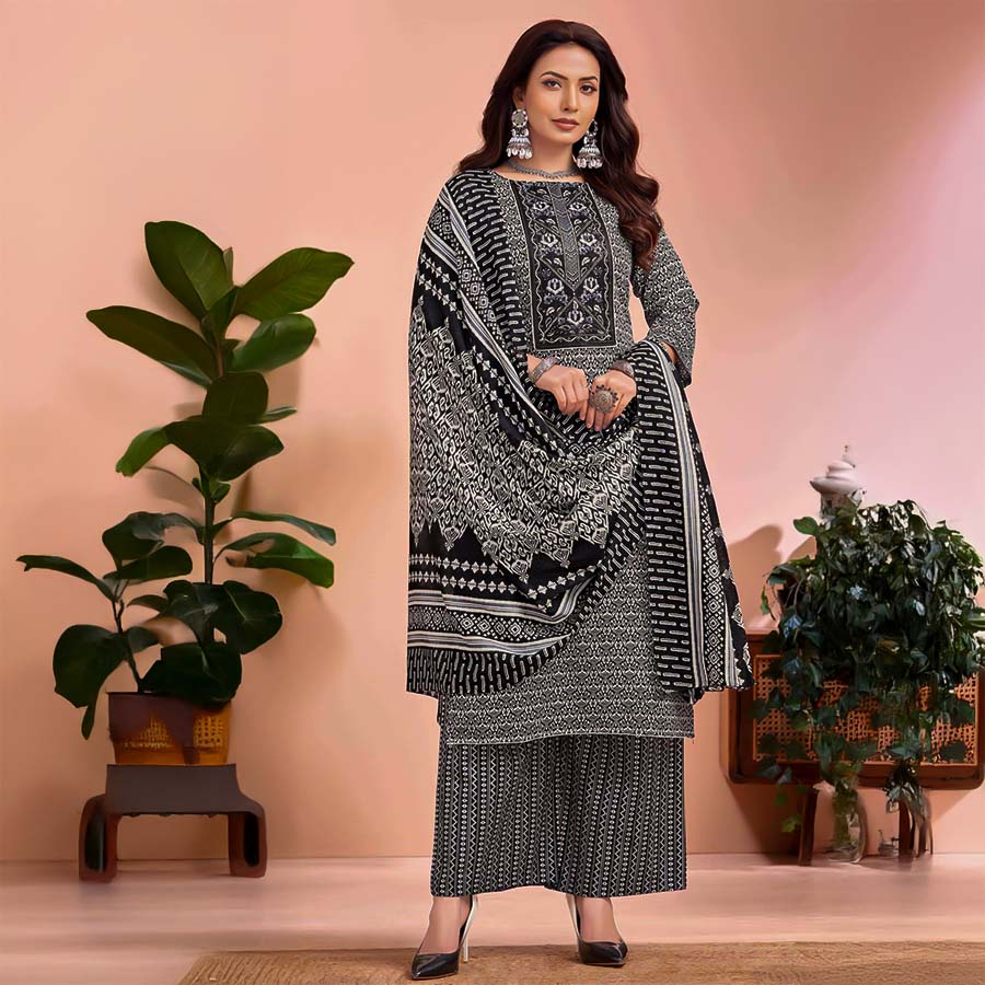 Black Cambric Cotton Casual Wear Salwar Kameez