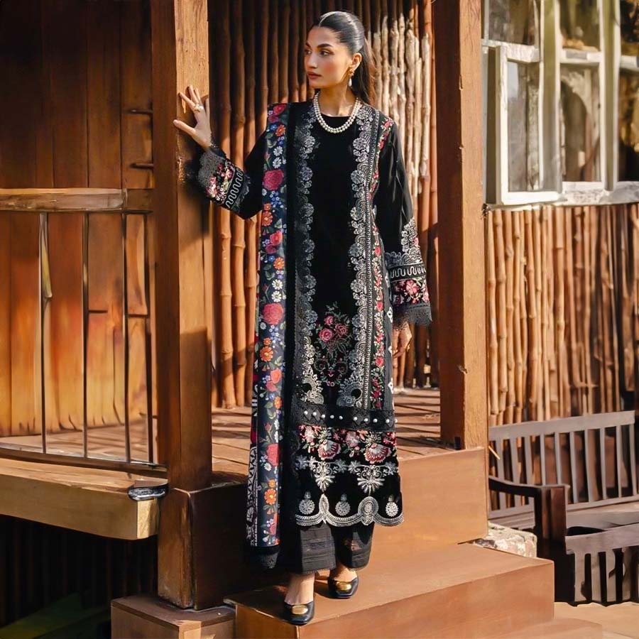 Black  Lawn Cotton Printed Salwar Kameez