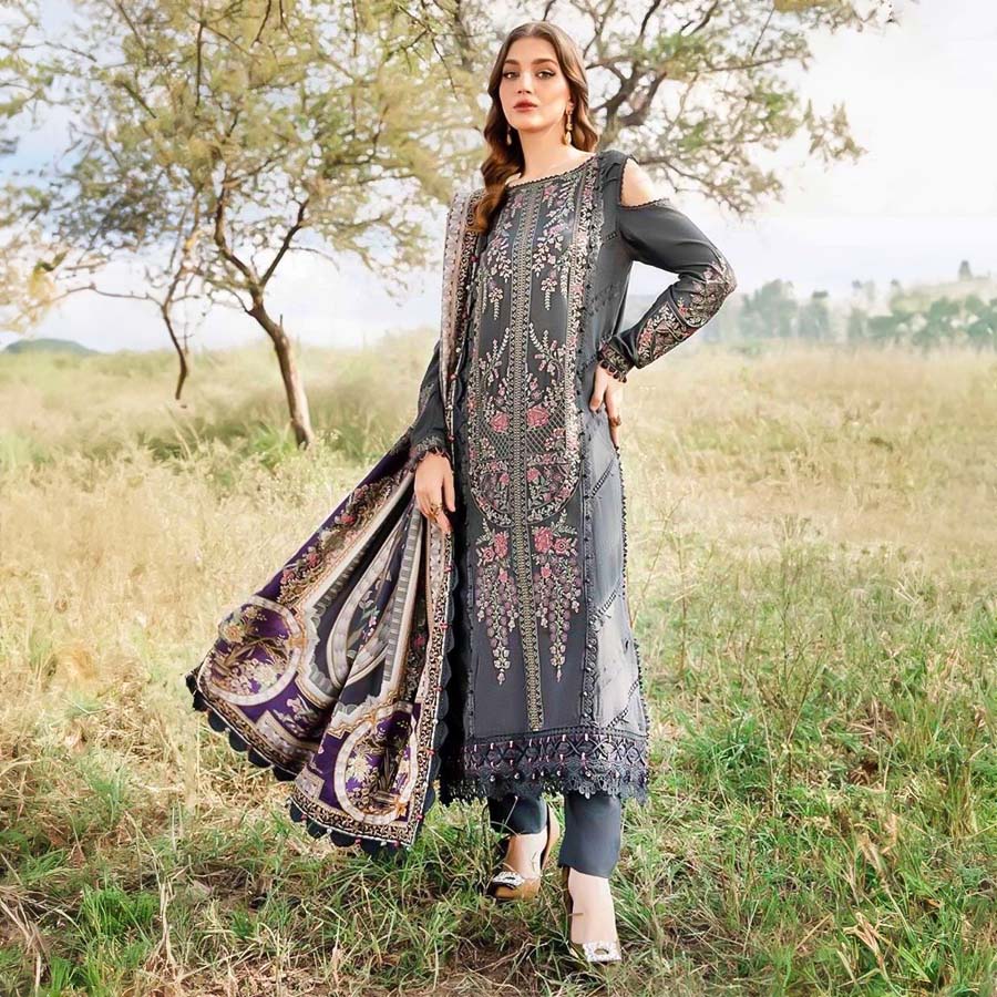 Grey Lawn Cotton Printed Salwar Kameez