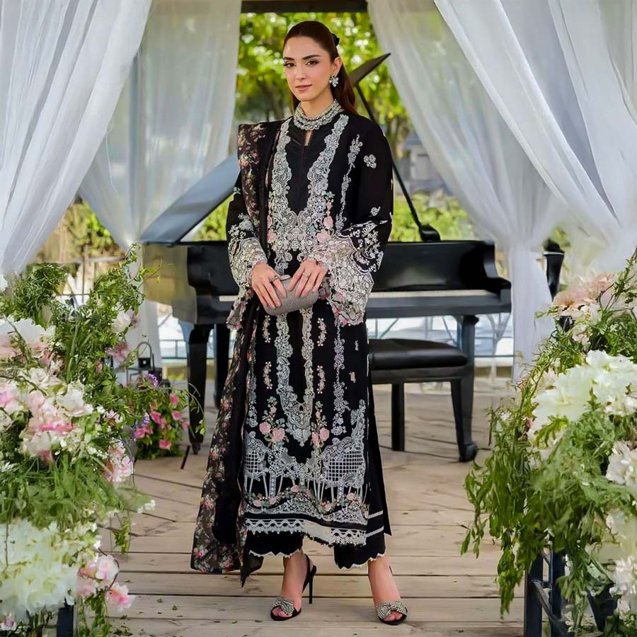 Black  Lawn Printed Salwar Kameez