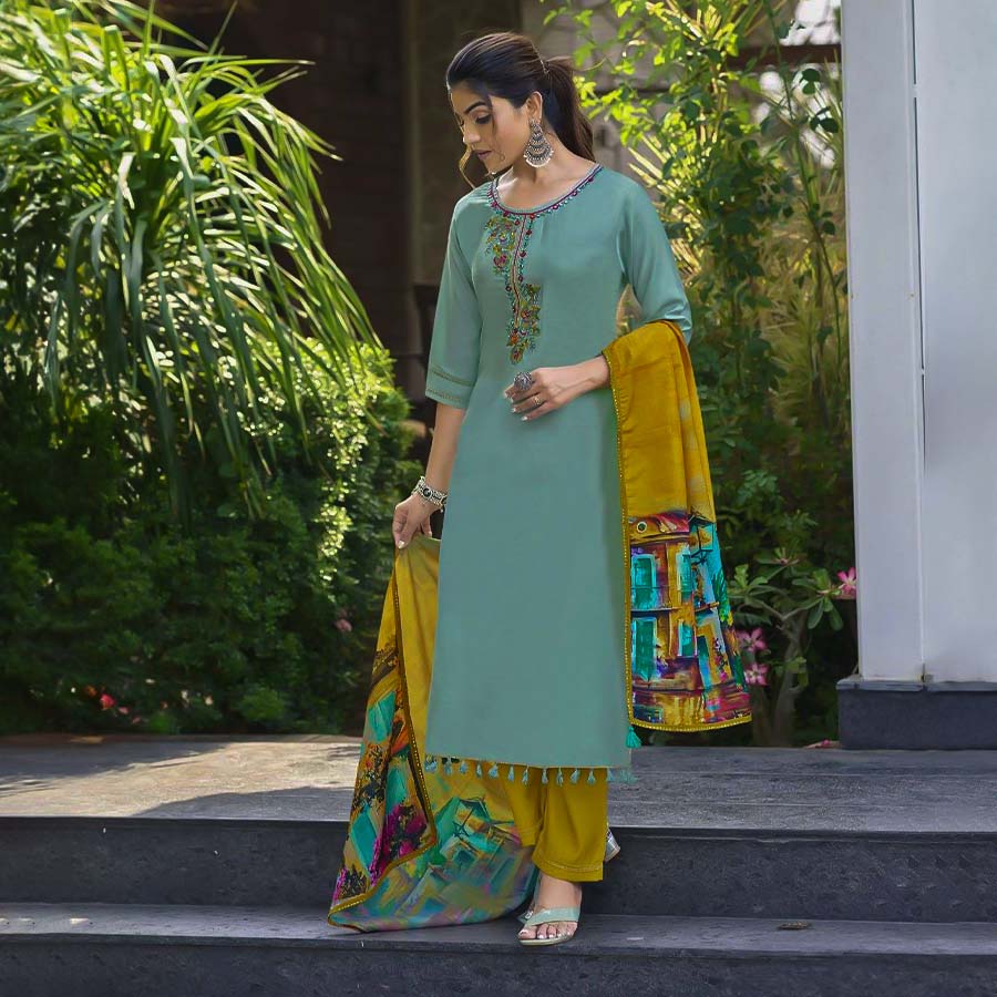 Green  Viscose Casual Wear Salwar Kameez