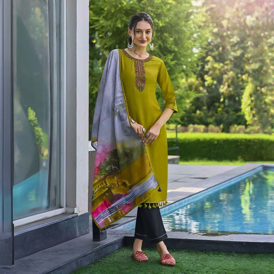 Green  Viscose Casual Wear Salwar Kameez