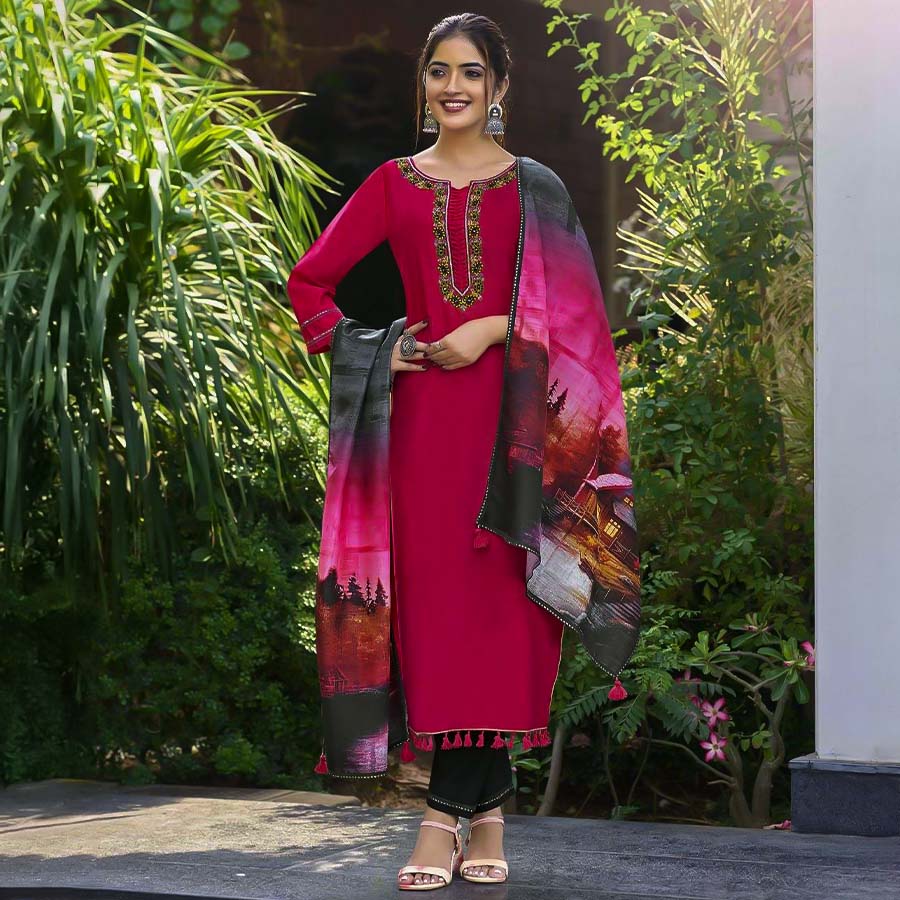 Red Viscose Casual Wear Salwar Kameez