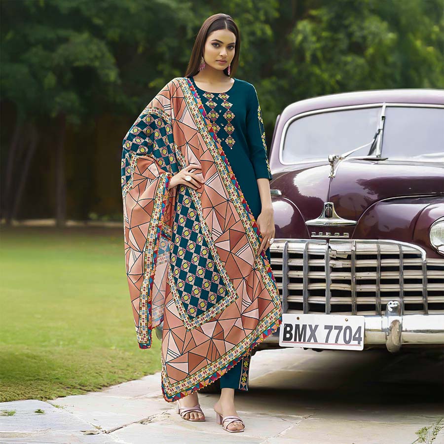 Green  Rayon Casual Wear Salwar Kameez