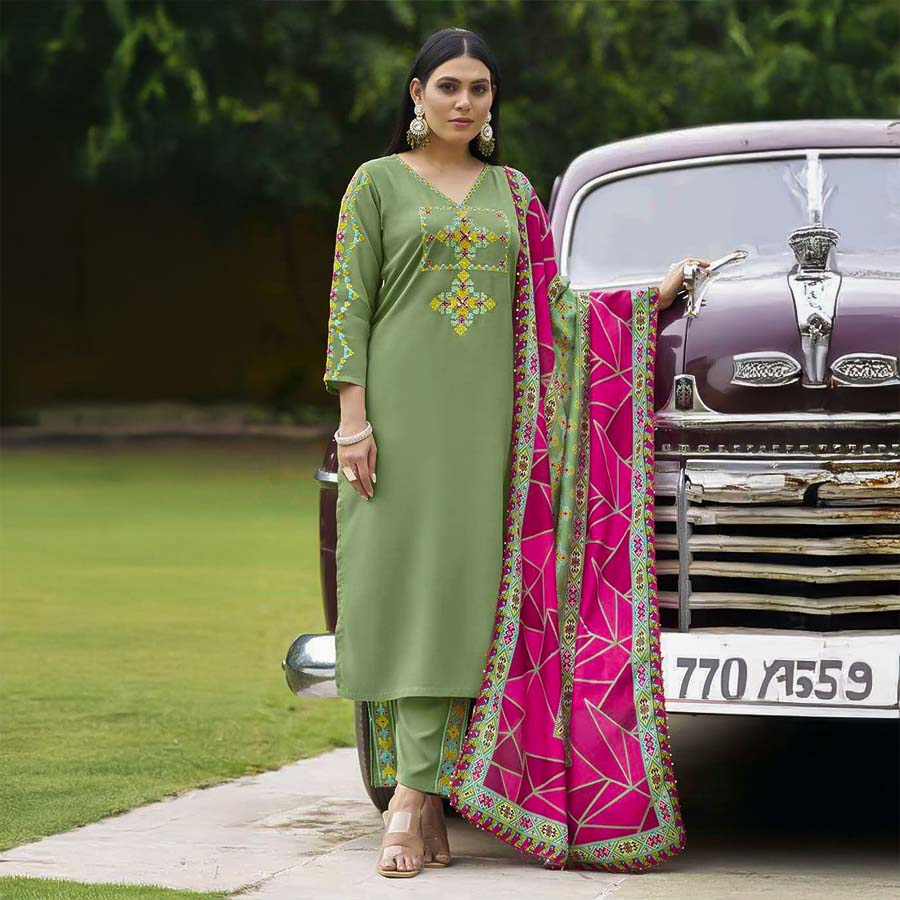 Green  Rayon Casual Wear Salwar Kameez