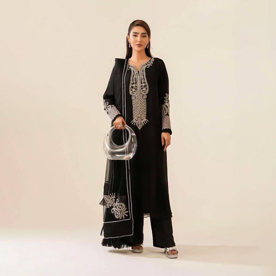 Black  Lawn Casual Wear Salwar Kameez