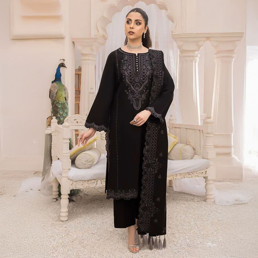 Black  Lawn Casual Wear Salwar Kameez