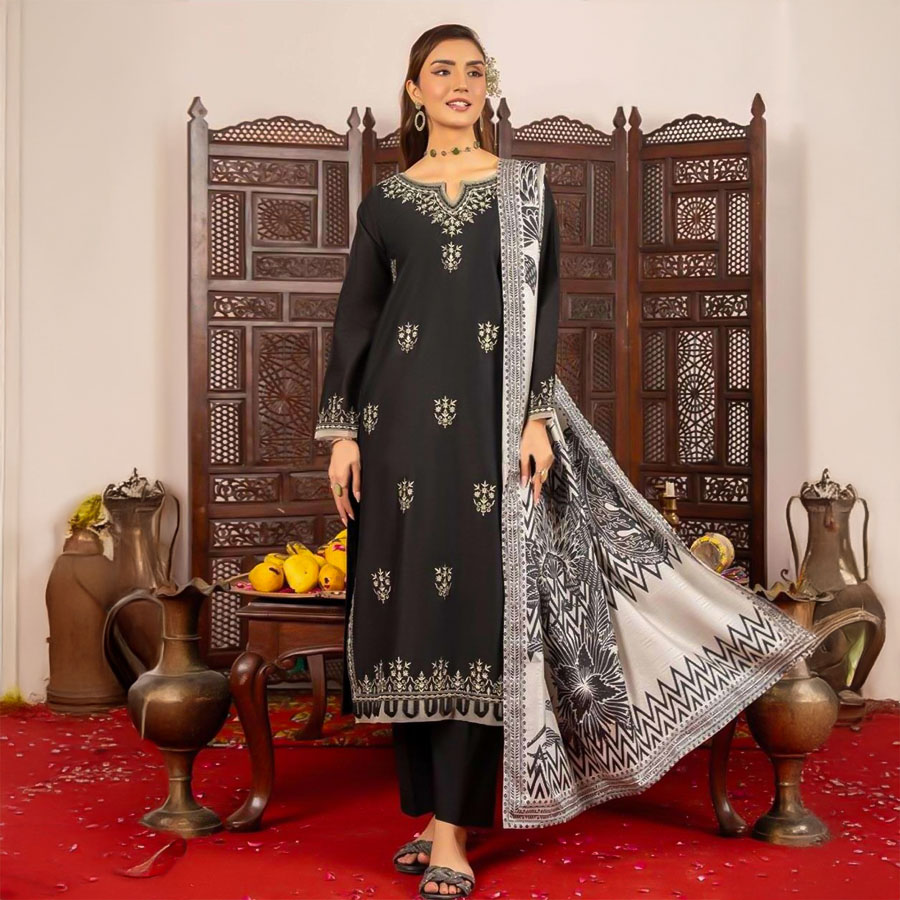 Black  Lawn Casual Wear Salwar Kameez