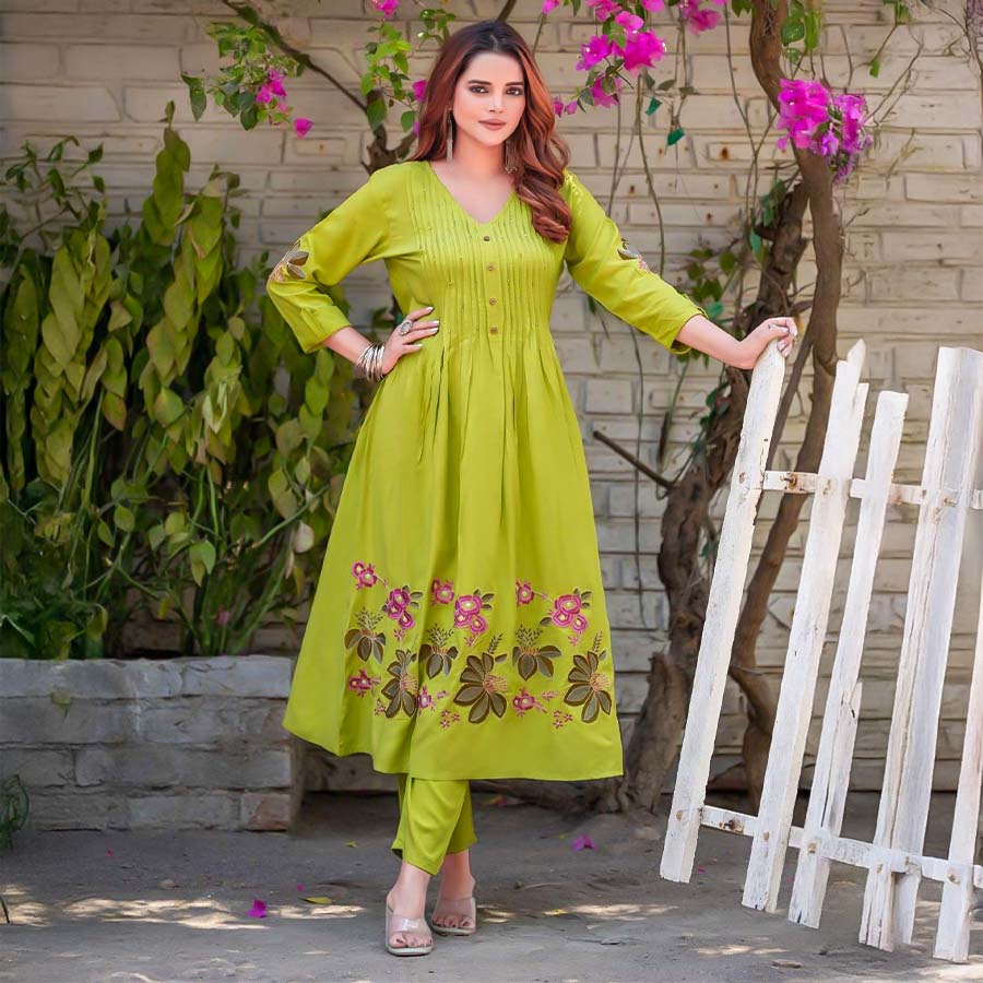Green  Rayon Casual Wear Kurti