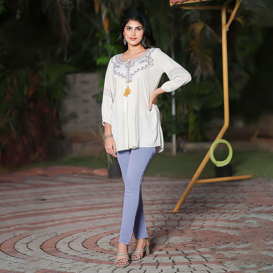 White Rayon Casual Wear Kurti