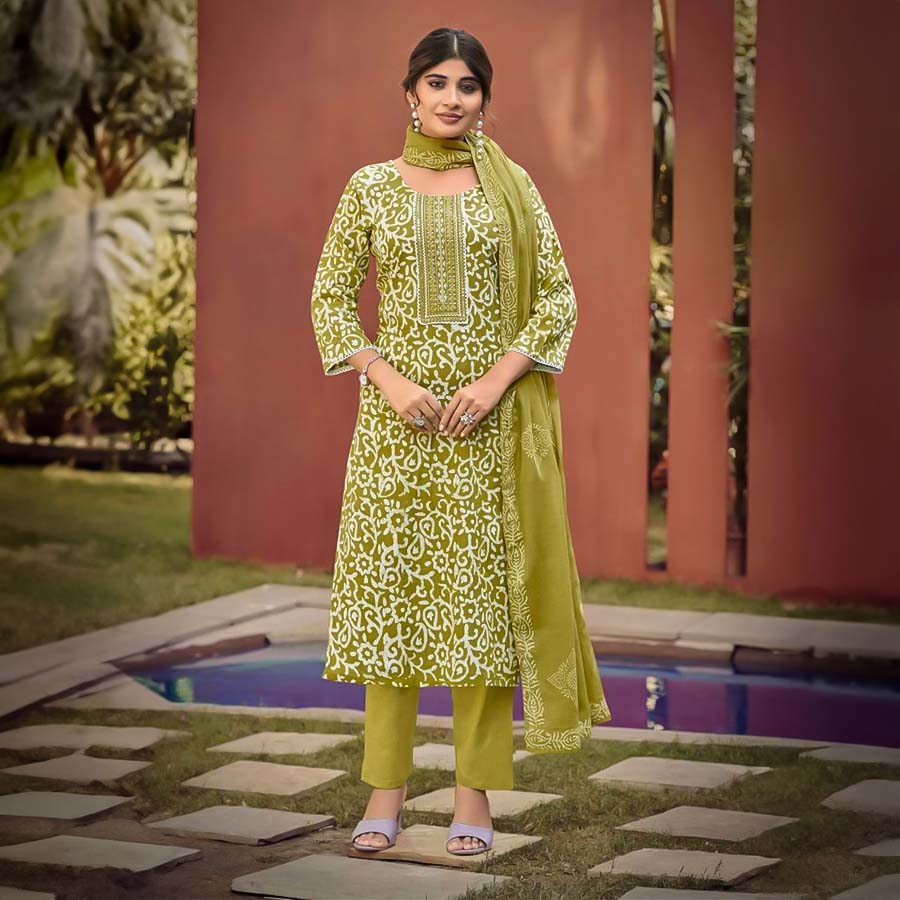 Green  Cotton Casual Wear Salwar Kameez