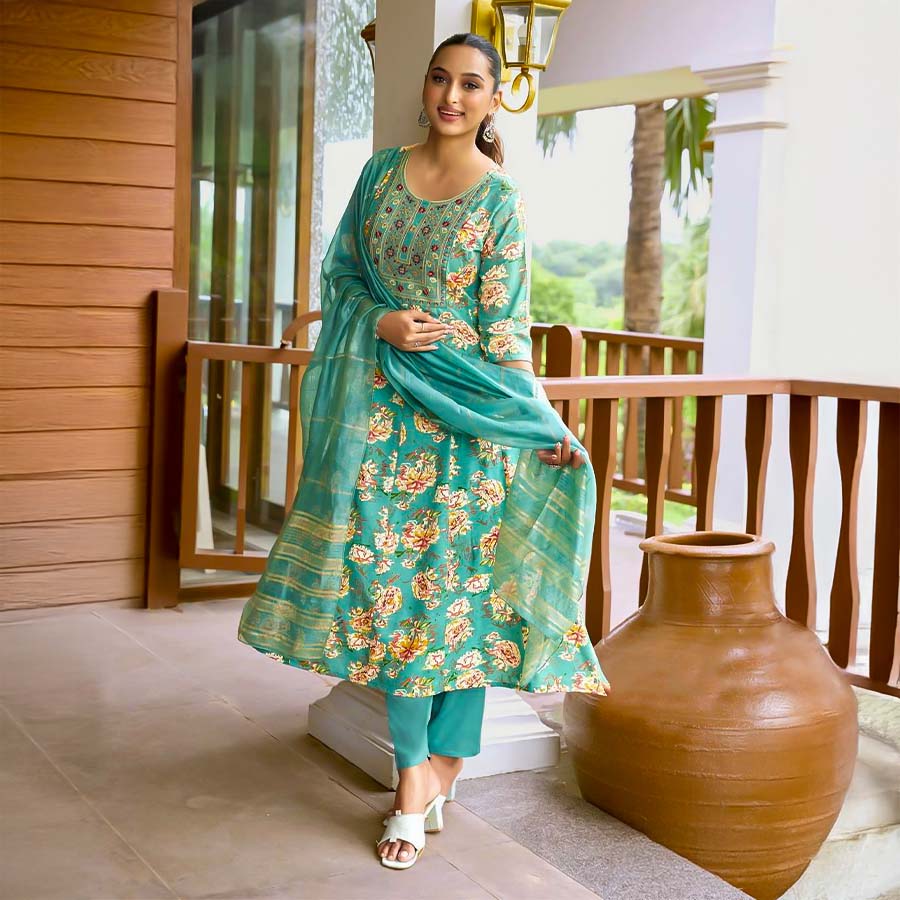Green  Rayon Casual Wear Salwar Kameez