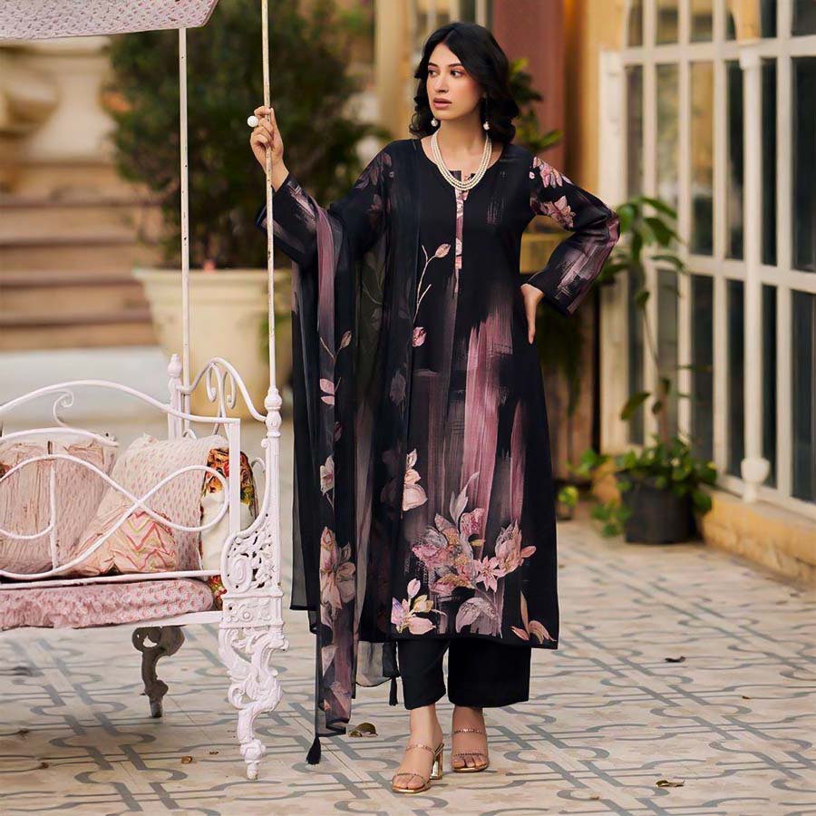 Black  Lawn Cotton Casual Wear Salwar Kameez