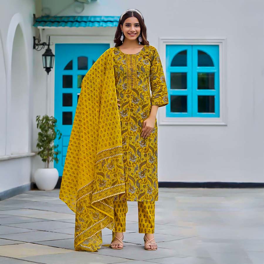 Yellow  Cotton Casual Wear Salwar Kameez