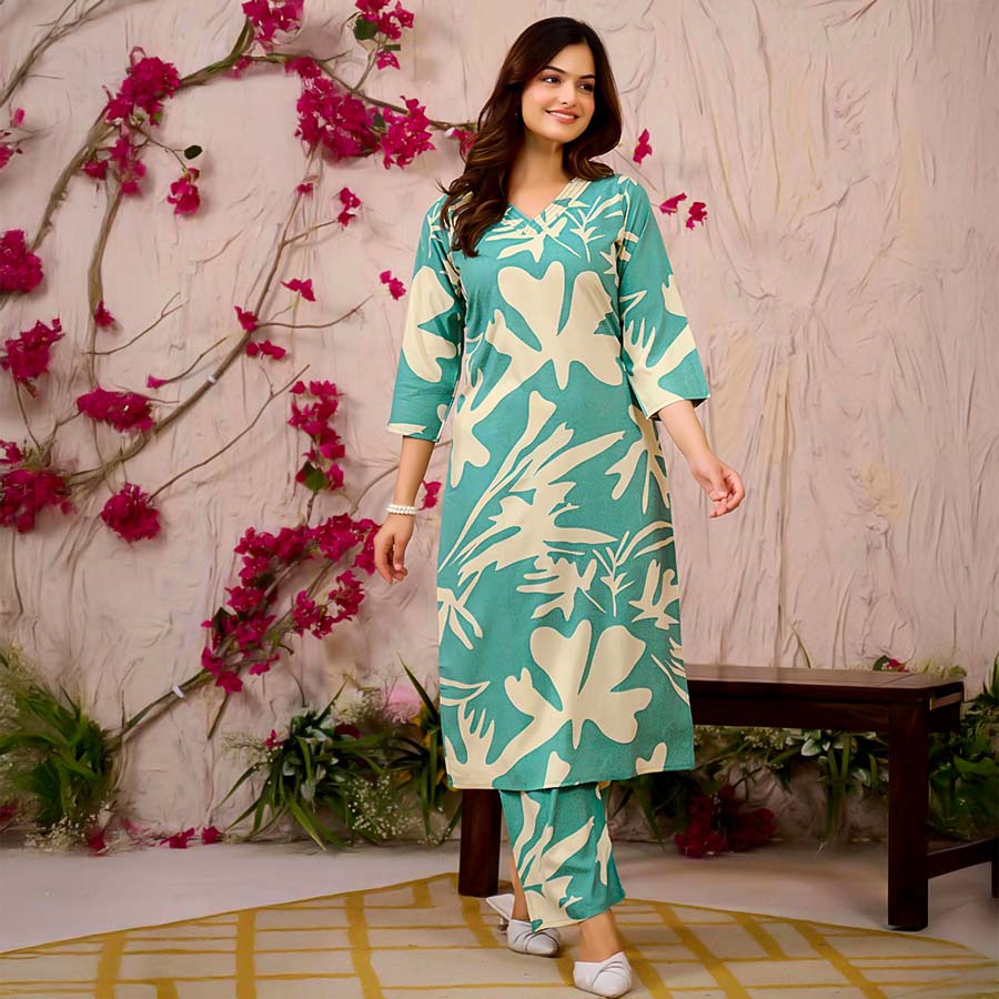 Green  Rayon Casual Wear Kurti