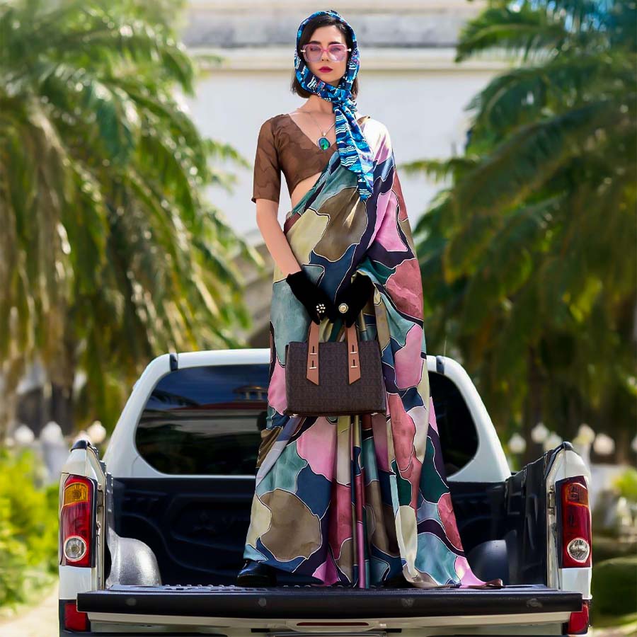 Pink  Satin Creap Casual Wear Saree