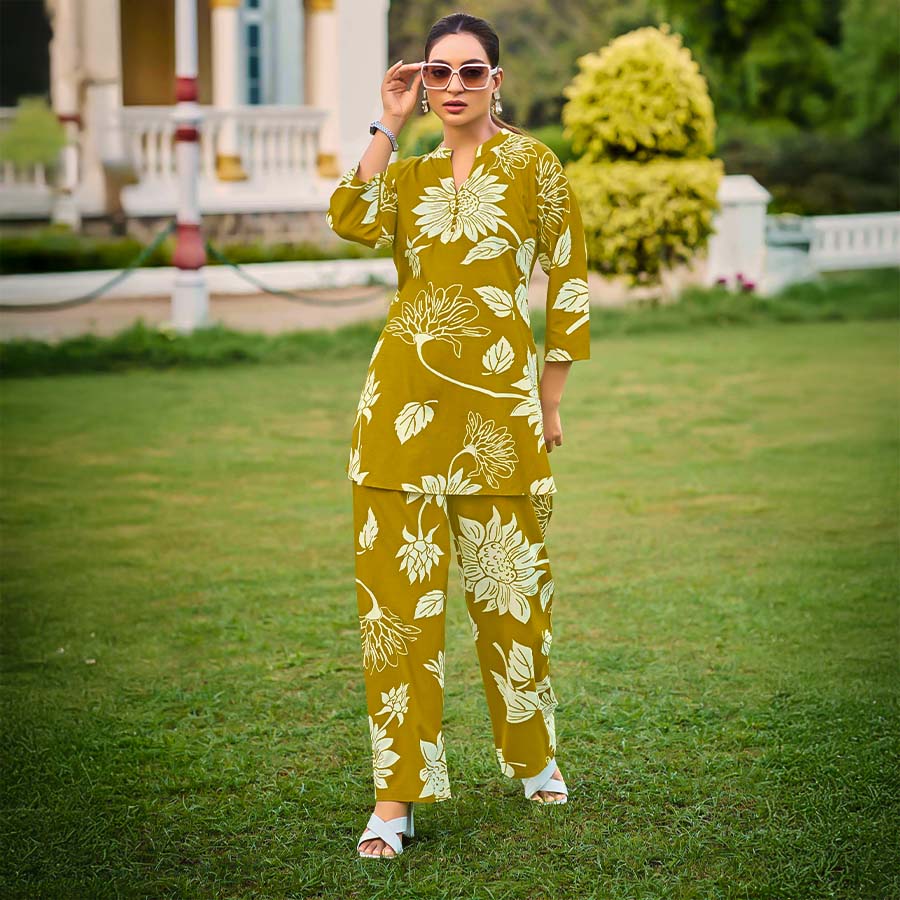 Green  Rayon Casual Wear Kurti