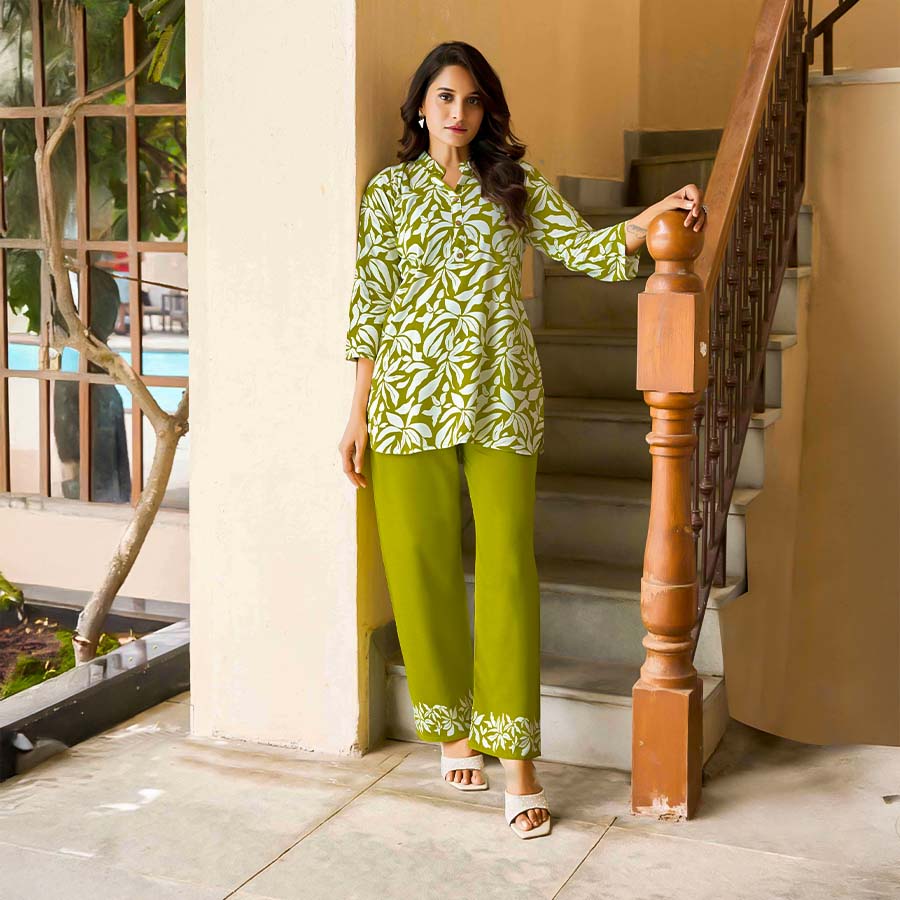 Green  Rayon Print Printed Kurti