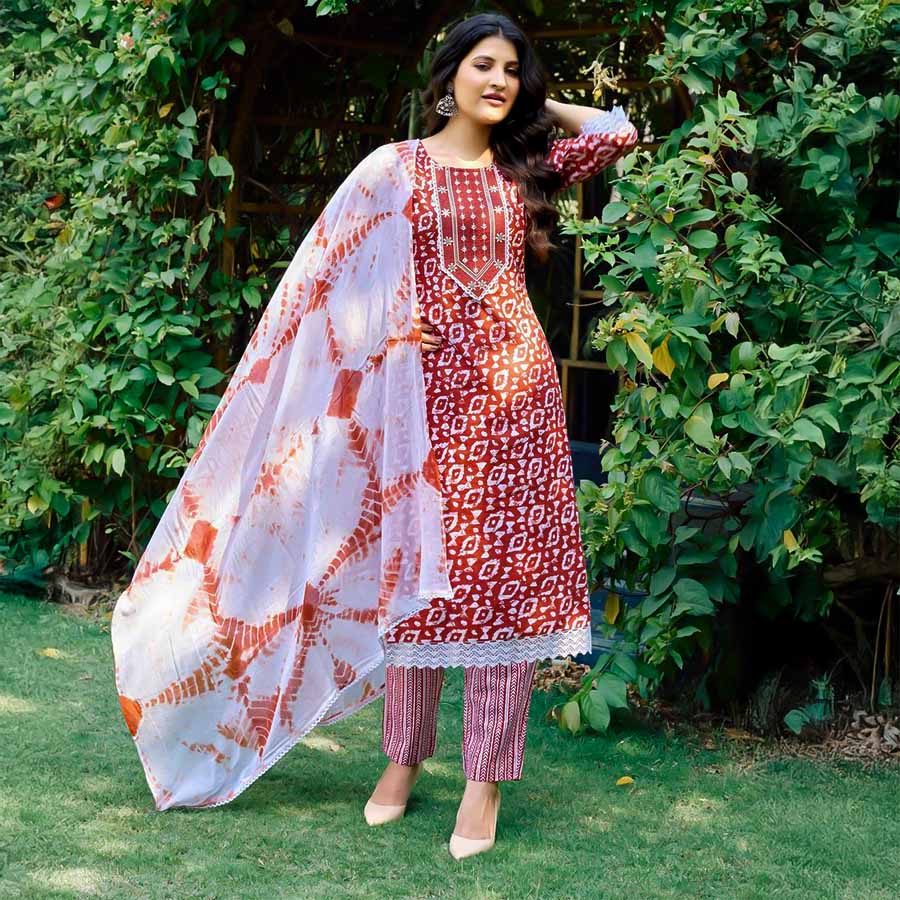 Red Cotton Casual Wear Salwar Kameez