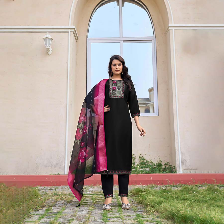 Black Gadhwal Silk Casual Wear Kurti