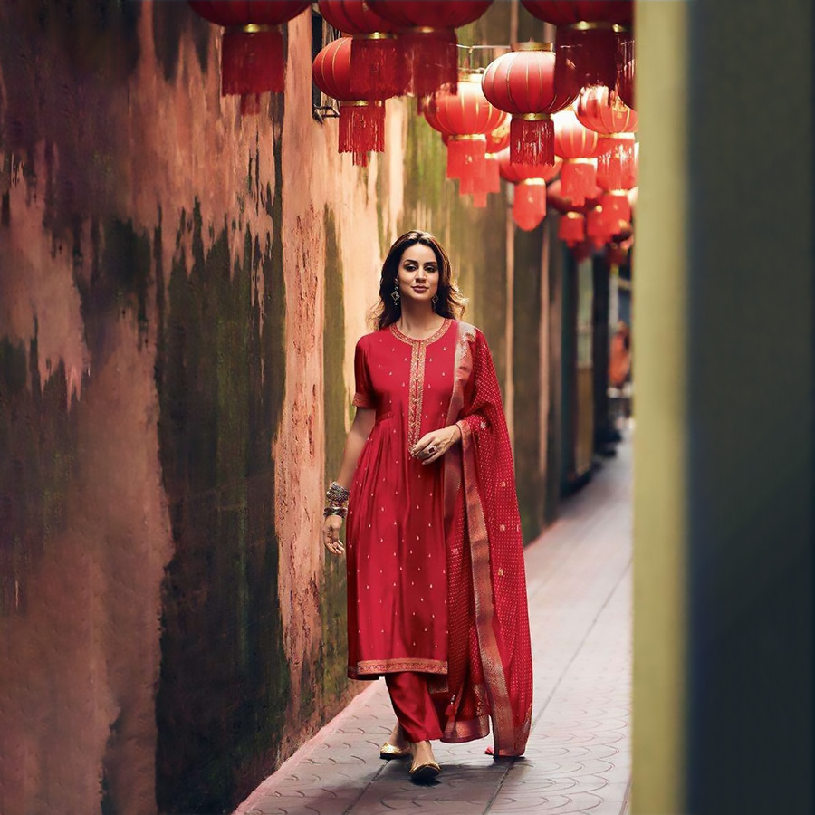 Red Muslin Designer Suit