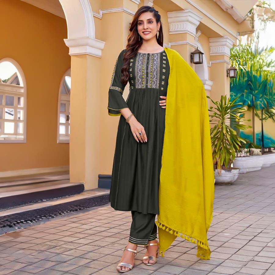 Green  Rayon Weaving Casual Wear Salwar Kameez