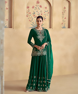 Green Chinon silk Partywear Suit