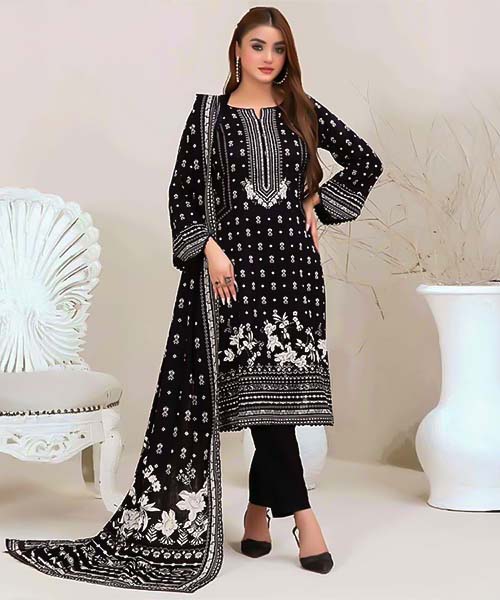 Black  Lawn Casual Wear Salwar Kameez in northampton