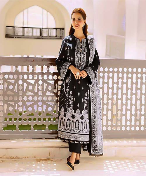 Black  Lawn Casual Wear Salwar Kameez in northampton