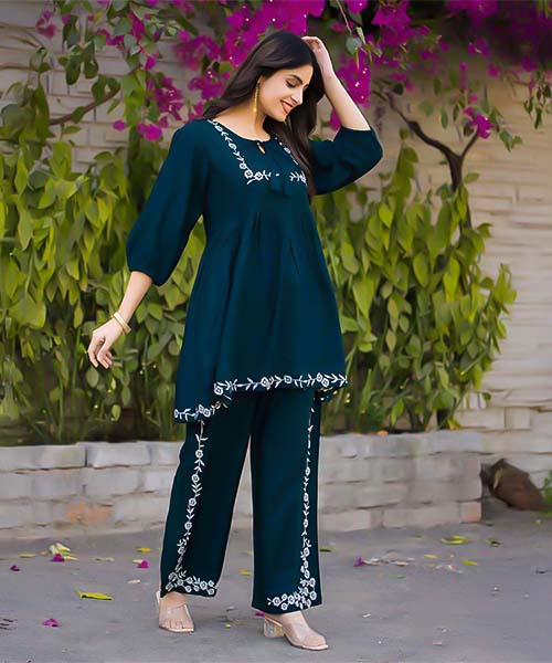 Green  Rayon Casual Wear Kurti in jacksonville