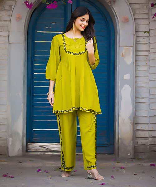 Green  Rayon Casual Wear Kurti in jacksonville