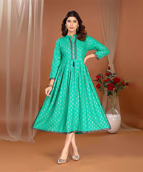 Cyan Rayon Casual Wear Kurti in delhi