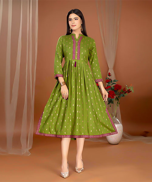 Green Rayon Casual Wear Kurti in delhi