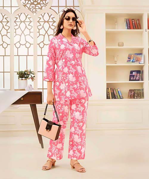 Pink  Cotton Printed Kurti in ipswich