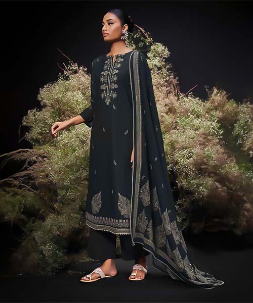 Black  Cotton Party Wear Salwar Kameez in peterborough