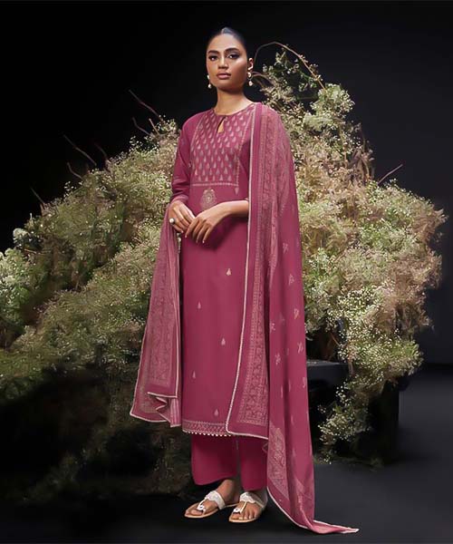 Pink Cotton Party Wear Salwar Kameez in peterborough