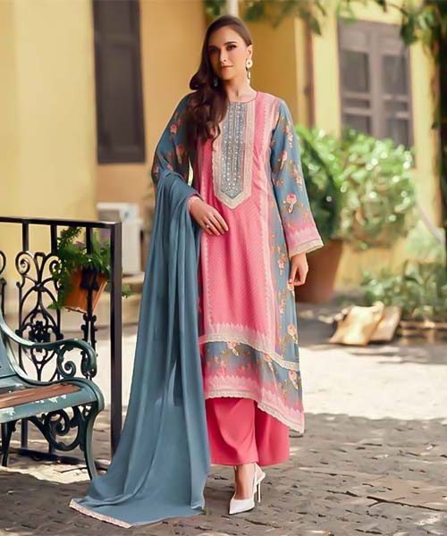 Red  Lawn Cotton Casual Wear Salwar Kameez in northampton