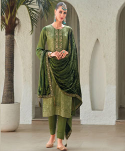 Luxury Partywear Suit in Pure Viscose Velvet