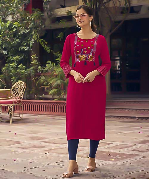 Red  Rayon Casual Wear Kurti in delhi