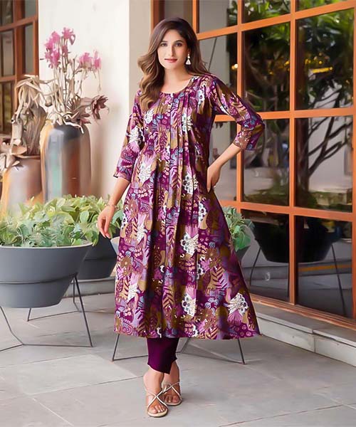 Purple  Vertican Casual Wear Kurti in middlesbrough