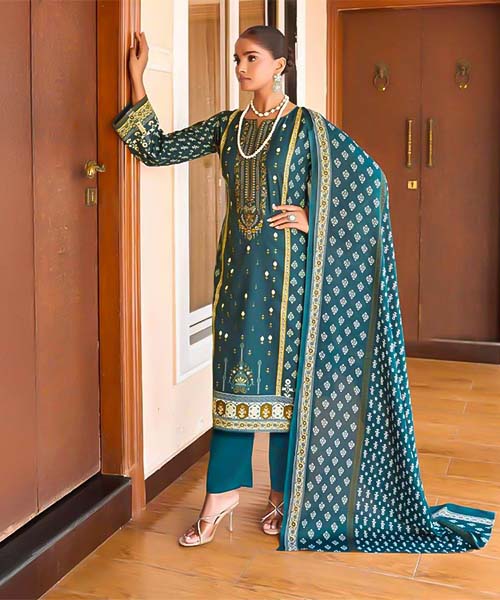 Green  Cotton Casual Wear Salwar Kameez in middlesbrough