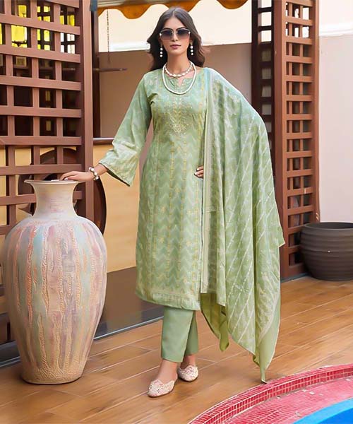 Green  Cotton Casual Wear Salwar Kameez in middlesbrough