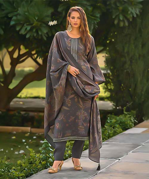 Grey Cambric Casual Wear Salwar Kameez in denver