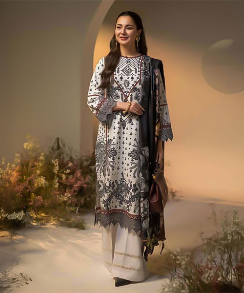 White Lawn Casual Wear Salwar Kameez in hereford