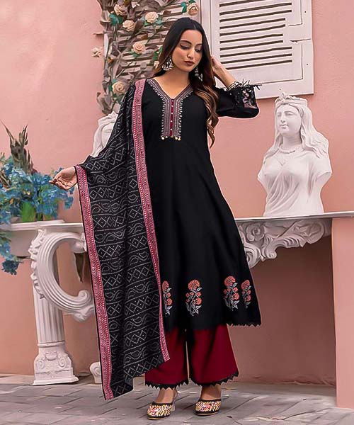 Black Vichitra Casual Wear Kurti