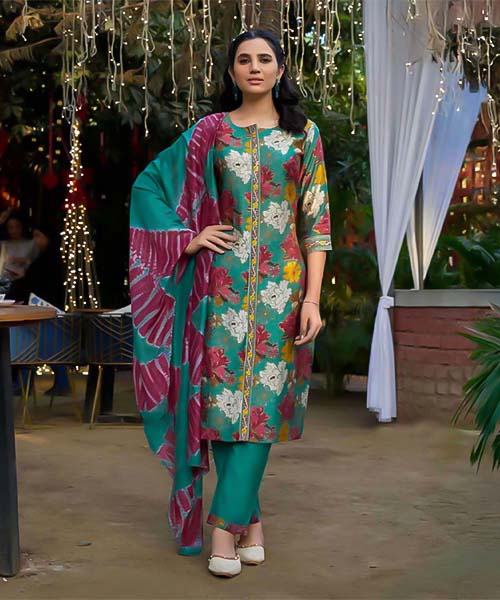 Green  Vetican Casual Wear Salwar Kameez in hereford