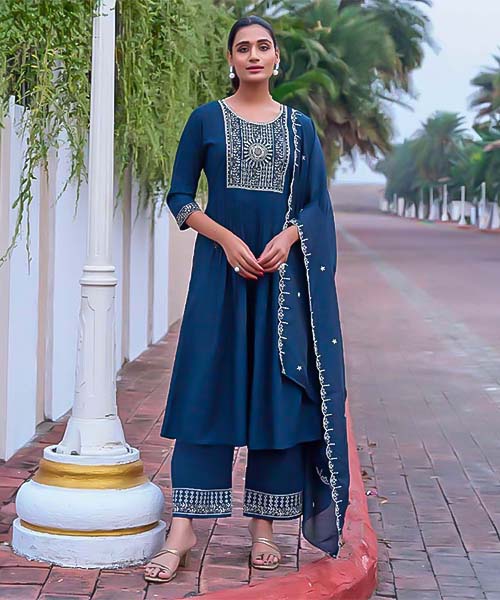 Blue Viscose  Casual Wear Salwar Kameez in delhi