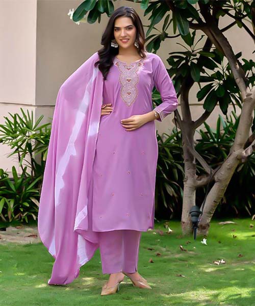 Purple  Cotton Casual Wear Salwar Kameez in delhi